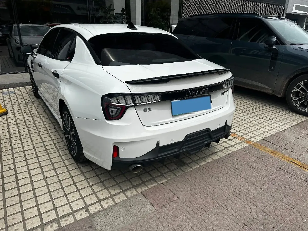 2021 LYNK&CO 03 New Energy 1.5T 180HP L3 7DCT PHEV 9.4KWH,autocango,china used car exporter,china ev exporter,chinese used car exporter,chinese used ev exporter