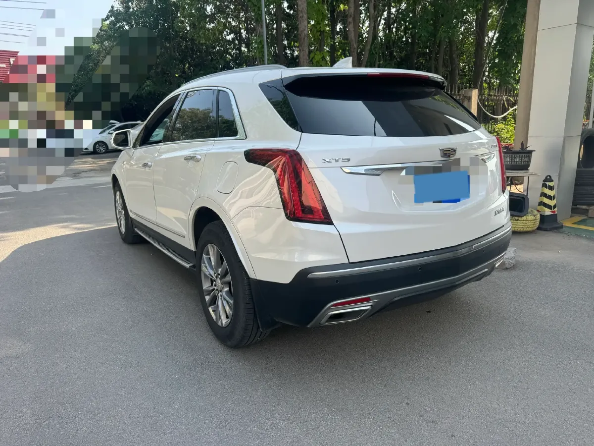 2021 Cadillac XT5 2.0T 237HP L4 9AT,autocango,china used car exporter,china ev exporter,chinese used car exporter,chinese used ev exporter