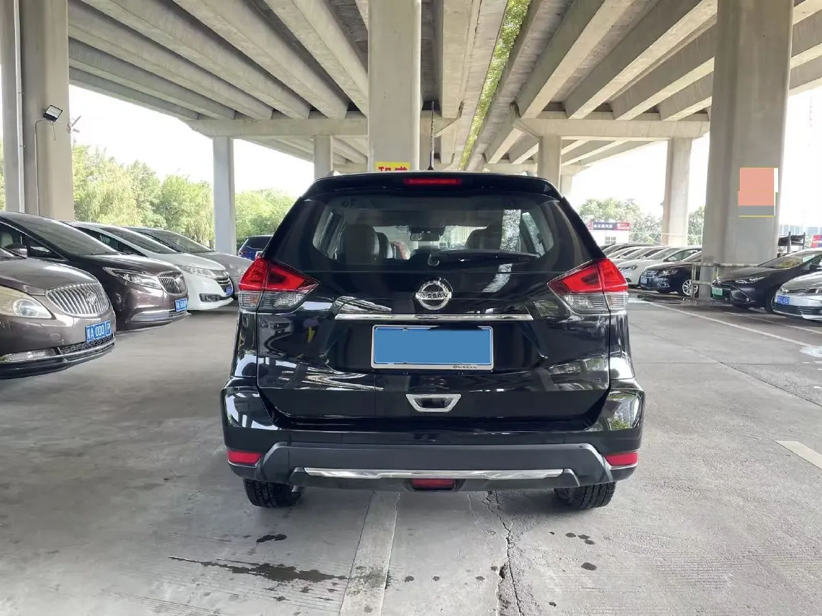 2021 Nissan X-Trail 2.0L 151HP L4 CVT,autocango,china used car exporter,china ev exporter,chinese used car exporter,chinese used ev exporter