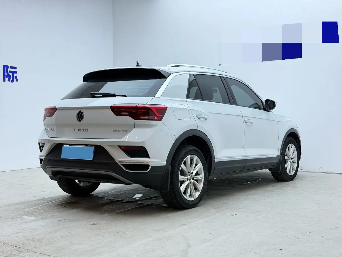 2021 Volkswagen T-Roc 1.4T 150HP L4 7DCT,autocango,china used car exporter,china ev exporter,chinese used car exporter,chinese used ev exporter