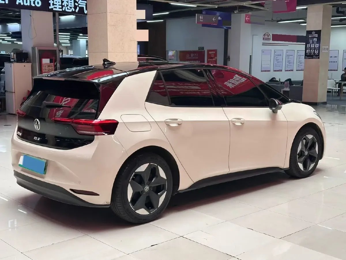 2025 Volkswagen ID.3 BEV 53.6KWH,autocango,china used car exporter,china ev exporter,chinese used car exporter,chinese used ev exporter