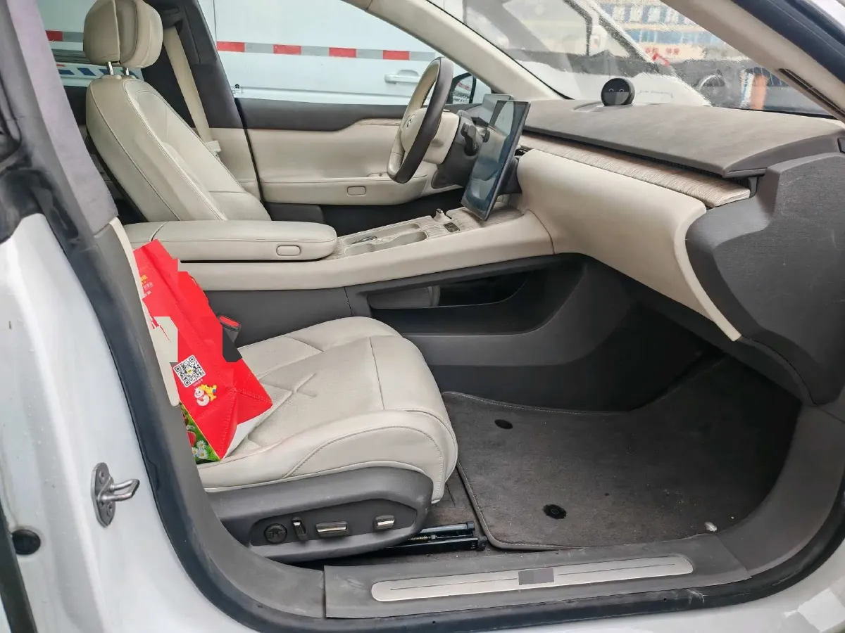 2021 Volkswagen ID.6 Crozz BEV 84.8KWH,autocango,china used car exporter,china ev exporter,chinese used car exporter,chinese used ev exporter