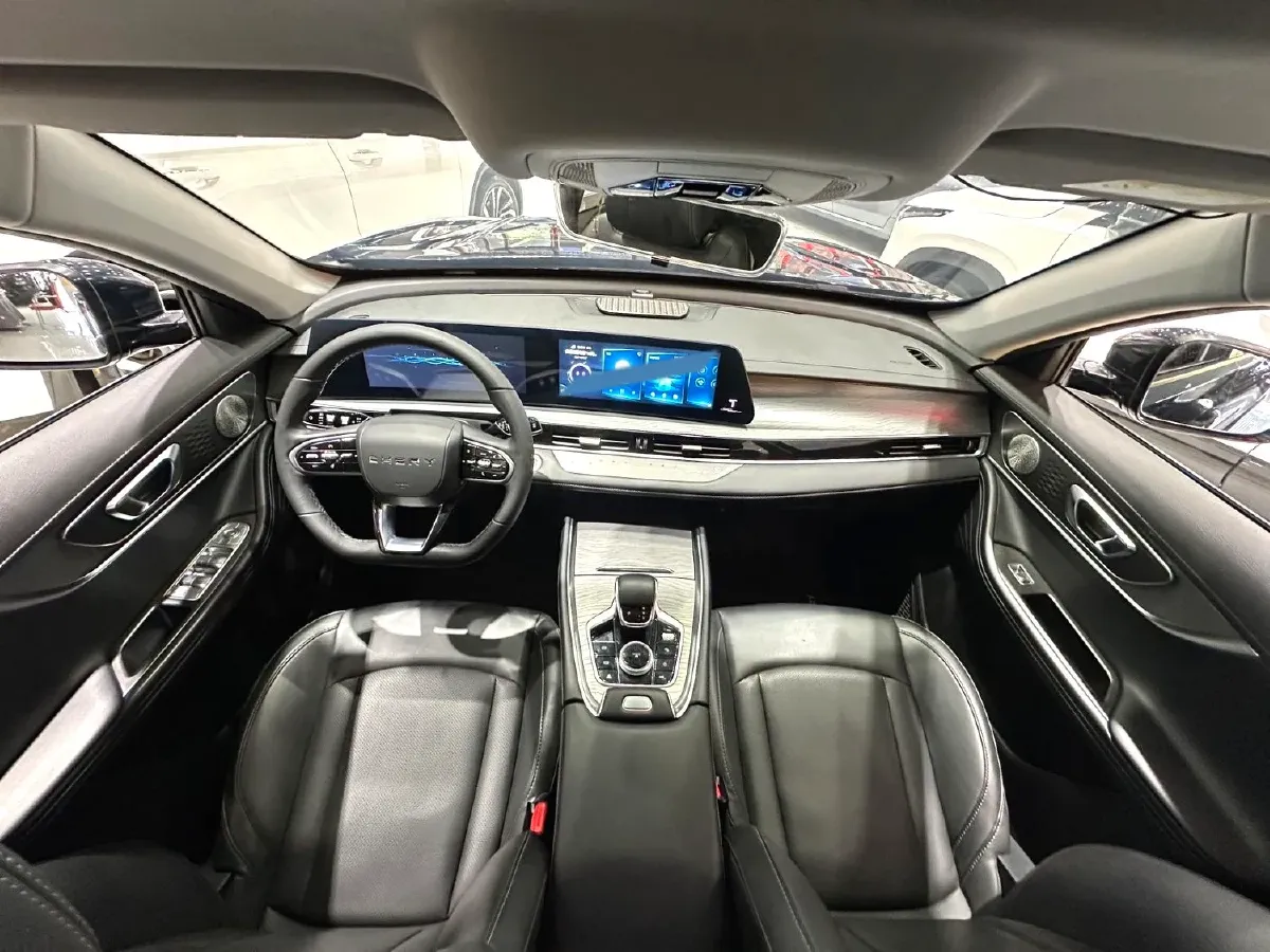 2022 Chery Tiggo 8 PRO 1.6T 197HP L4 7DCT,autocango,china used car exporter,china ev exporter,chinese used car exporter,chinese used ev exporter