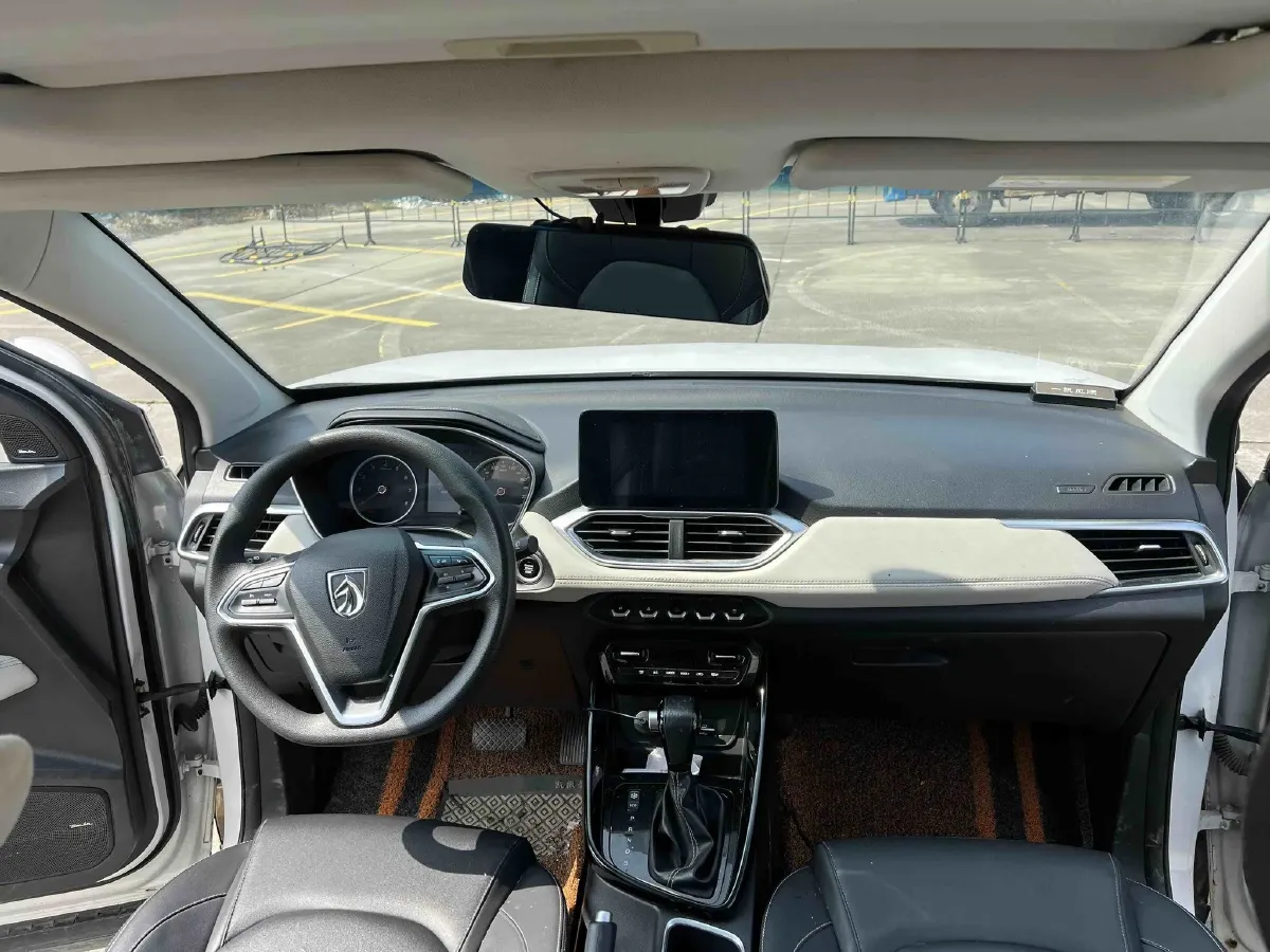 2019 BaoJun 530 1.5T 151HP L4 CVT,autocango,china used car exporter,china ev exporter,chinese used car exporter,chinese used ev exporter