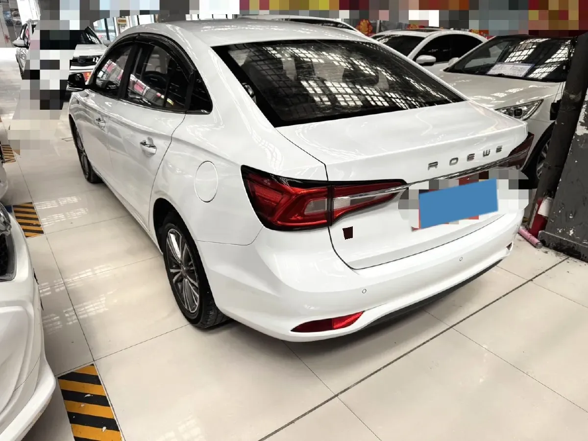 2019 Roewe i5 1.5L 120HP L4 CVT,autocango,china used car exporter,china ev exporter,chinese used car exporter,chinese used ev exporter