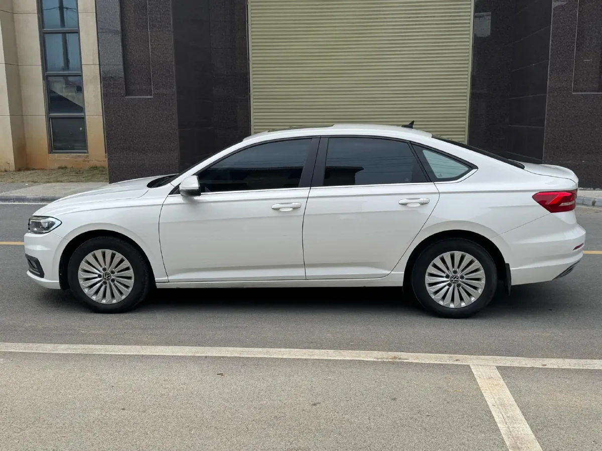 2019 Volkswagen Lavida 1.5L 116HP L4 6AT,autocango,china used car exporter,china ev exporter,chinese used car exporter,chinese used ev exporter