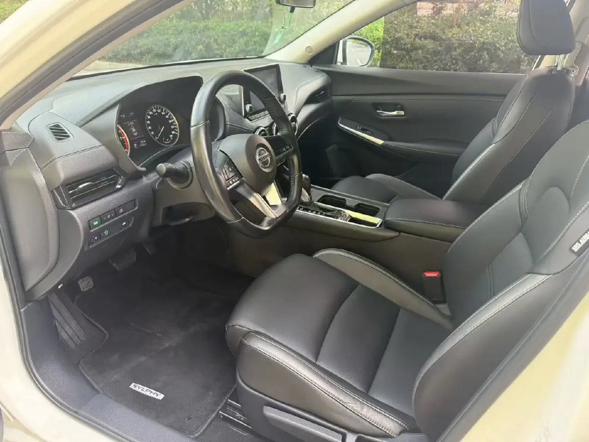 2020 Nissan Sylphy 1.6L 139HP L4 CVT,autocango,china used car exporter,china ev exporter,chinese used car exporter,chinese used ev exporter