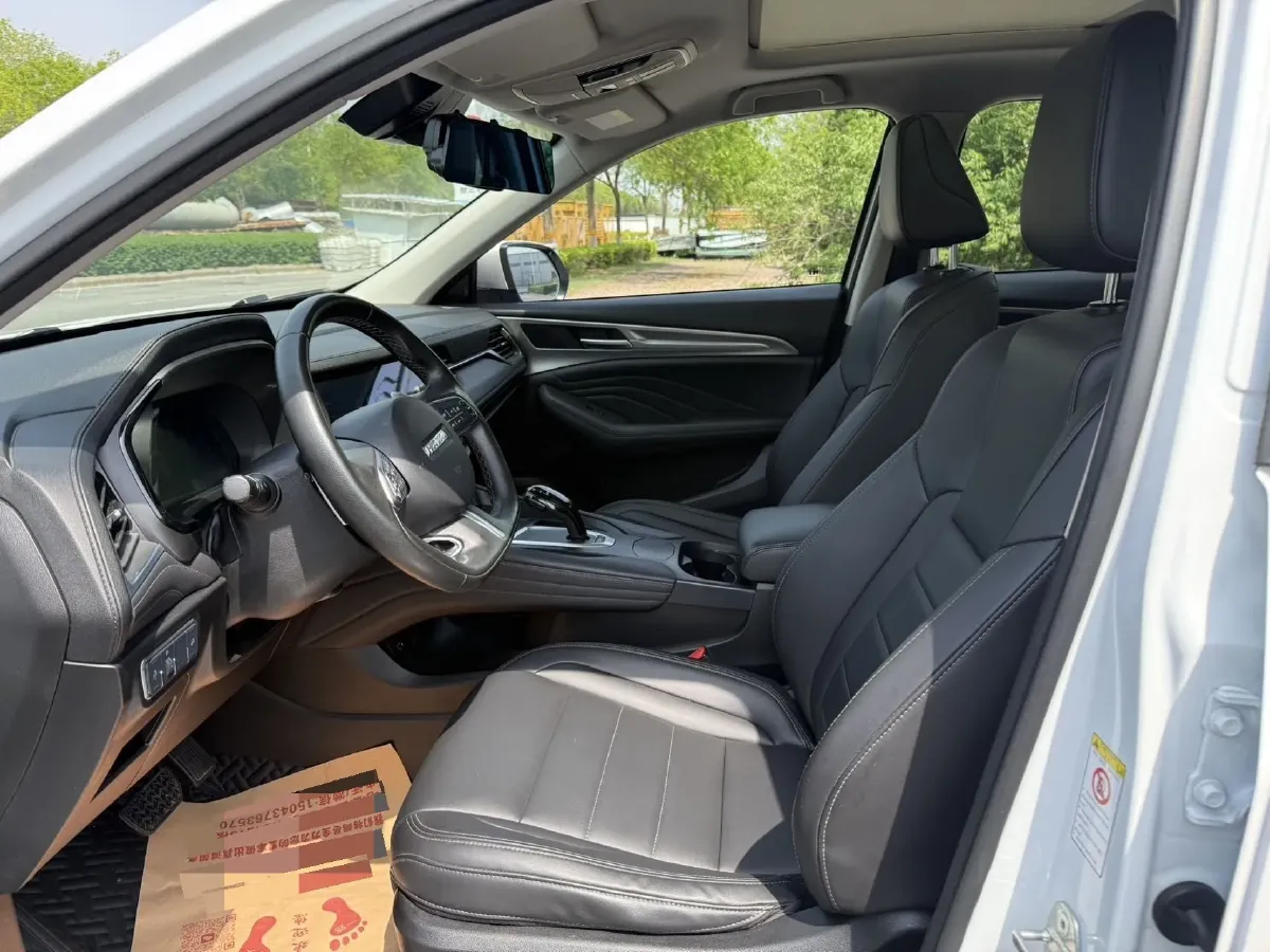 2020 Haval F7 1.5T 169HP L4 7DCT,autocango,china used car exporter,china ev exporter,chinese used car exporter,chinese used ev exporter