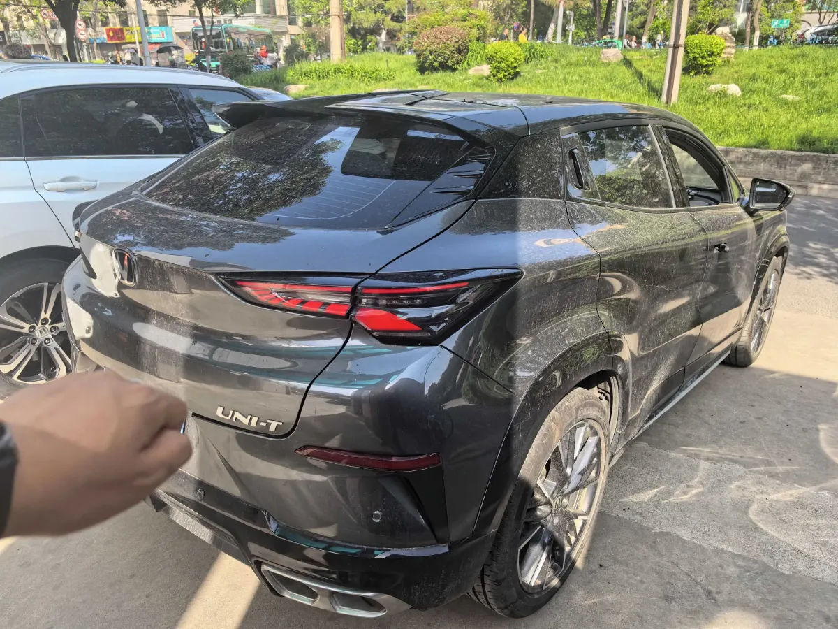 2023 ChangAn UNI-T 1.5T 188HP L4 7DCT,autocango,china used car exporter,china ev exporter,chinese used car exporter,chinese used ev exporter