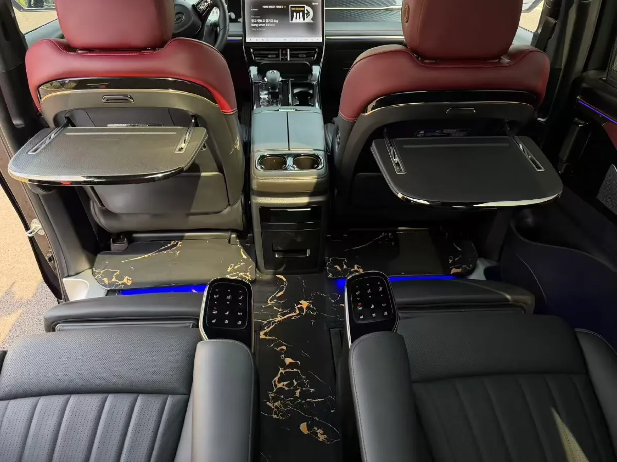 2024 GAC Trumpchi M8 2.0T 252HP L4 8AT,autocango,china used car exporter,china ev exporter,chinese used car exporter,chinese used ev exporter