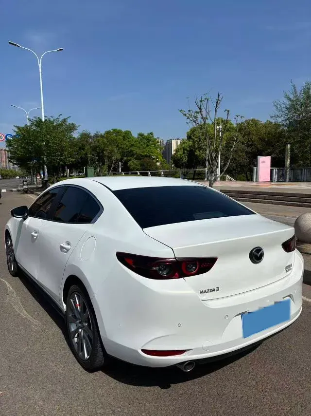 2023 Mazda 3 Axela 2.0L 158HP L4 6AT,autocango,china used car exporter,china ev exporter,chinese used car exporter,chinese used ev exporter