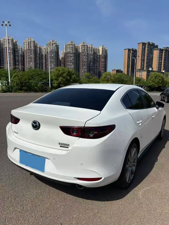 2023 Mazda 3 Axela 2.0L 158HP L4 6AT,autocango,china used car exporter,china ev exporter,chinese used car exporter,chinese used ev exporter