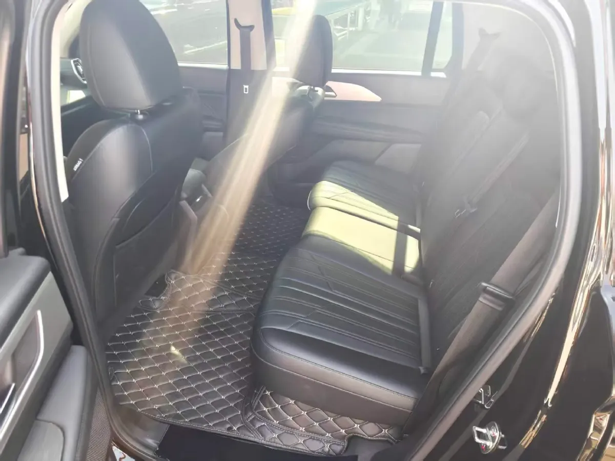 2025 Haval H5 2.0T 166HP L4 8AT,autocango,china used car exporter,china ev exporter,chinese used car exporter,chinese used ev exporter