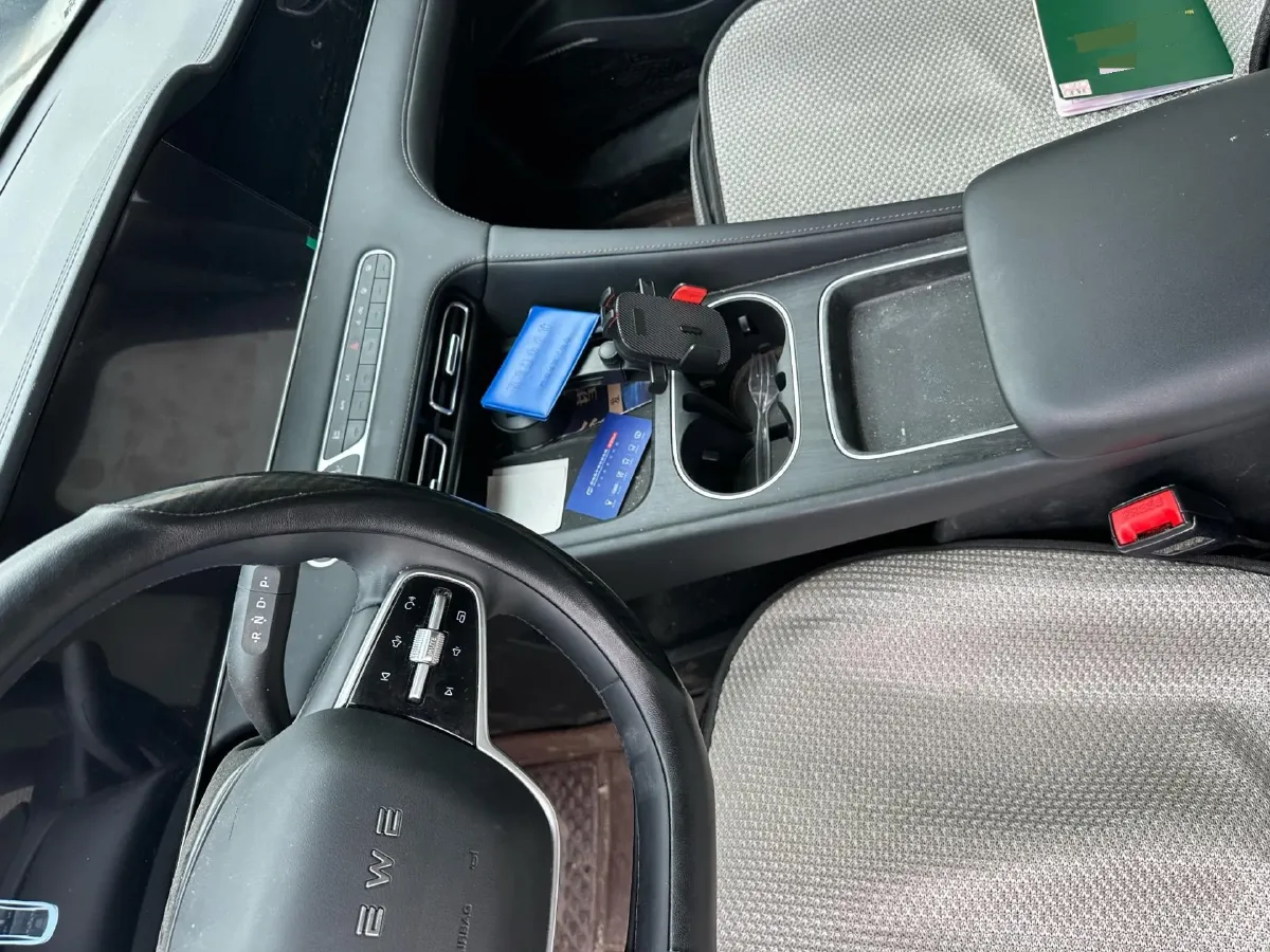 2025 Roewe D7 1.5L 112HP L4 1DHT PHEV 19.7KWH,autocango,china used car exporter,china ev exporter,chinese used car exporter,chinese used ev exporter