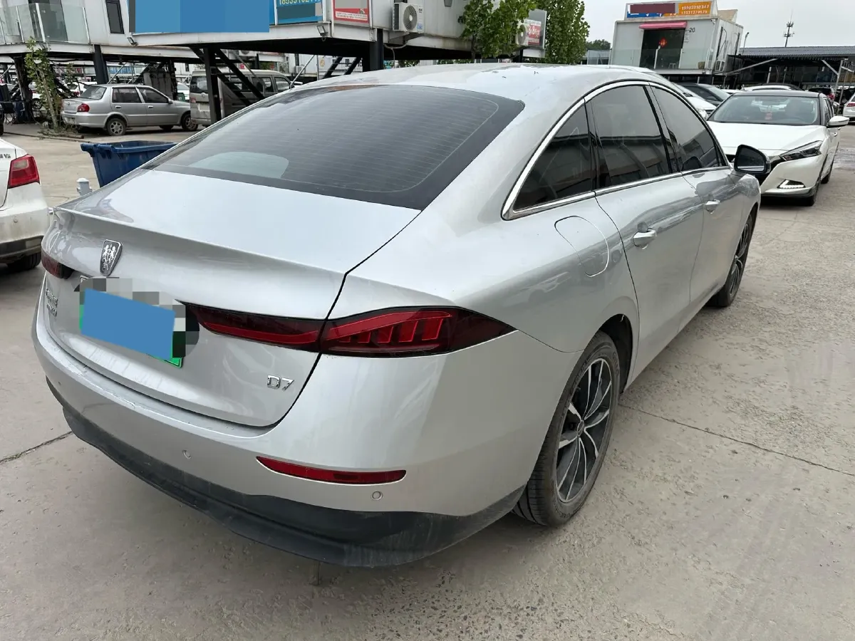 2025 Roewe D7 1.5L 112HP L4 1DHT PHEV 19.7KWH,autocango,china used car exporter,china ev exporter,chinese used car exporter,chinese used ev exporter