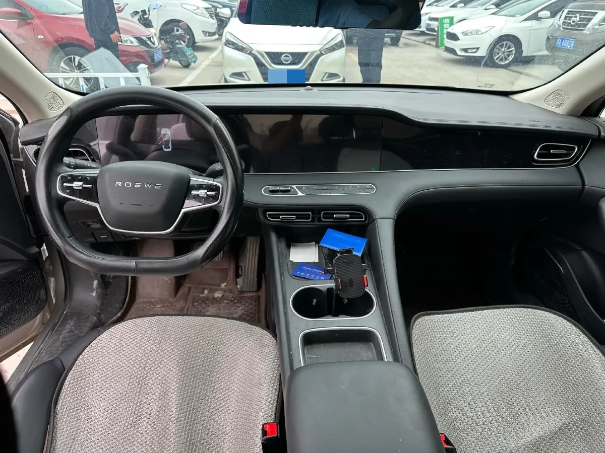 2025 Roewe D7 1.5L 112HP L4 1DHT PHEV 19.7KWH,autocango,china used car exporter,china ev exporter,chinese used car exporter,chinese used ev exporter