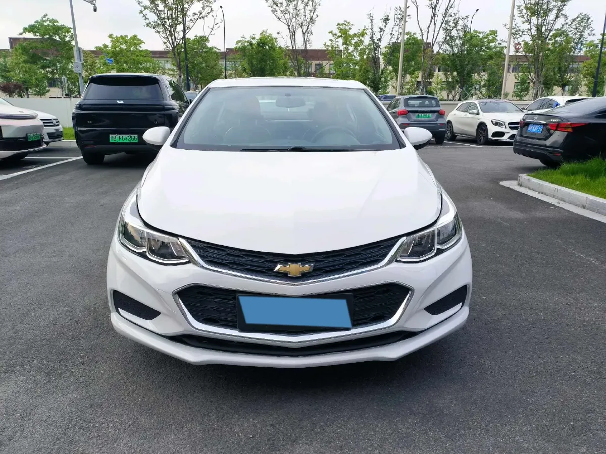 2018 Chevrolet Cruze 1.5L 114HP L4 6AT,autocango,china used car exporter,china ev exporter,chinese used car exporter,chinese used ev exporter