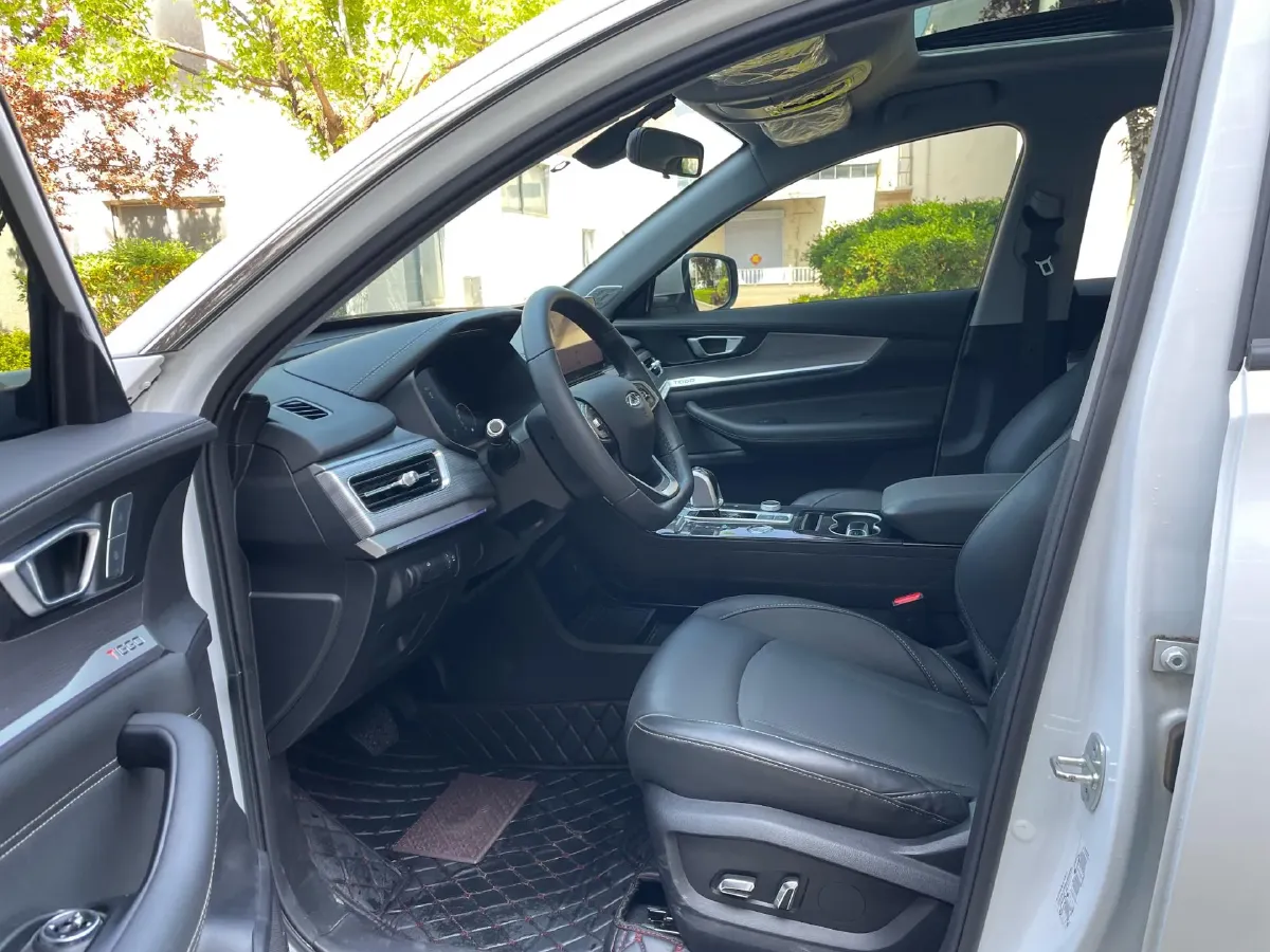 2021 Chery Tiggo 8 2.0T 254HP L4 7DCT,autocango,china used car exporter,china ev exporter,chinese used car exporter,chinese used ev exporter