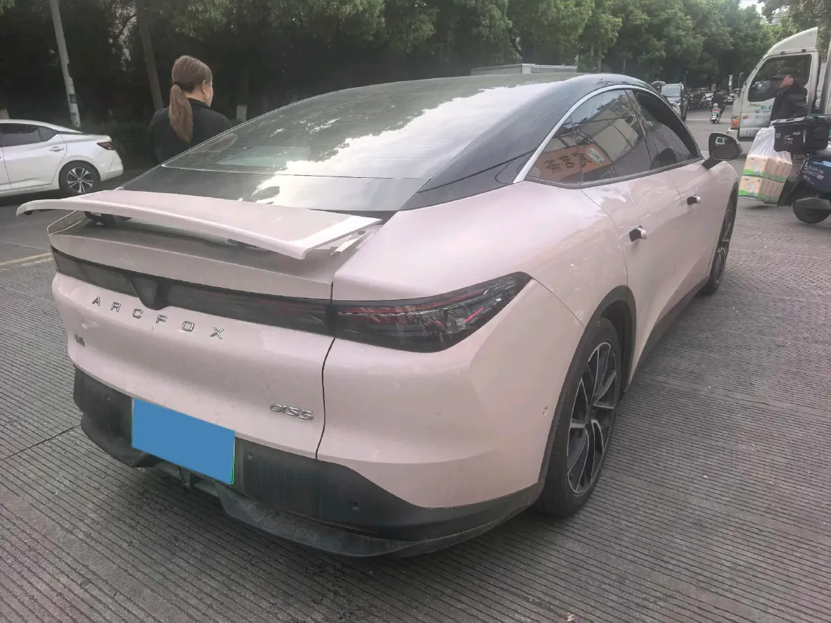 2025 ARCFOX αS5 BEV,autocango,china used car exporter,china ev exporter,chinese used car exporter,chinese used ev exporter