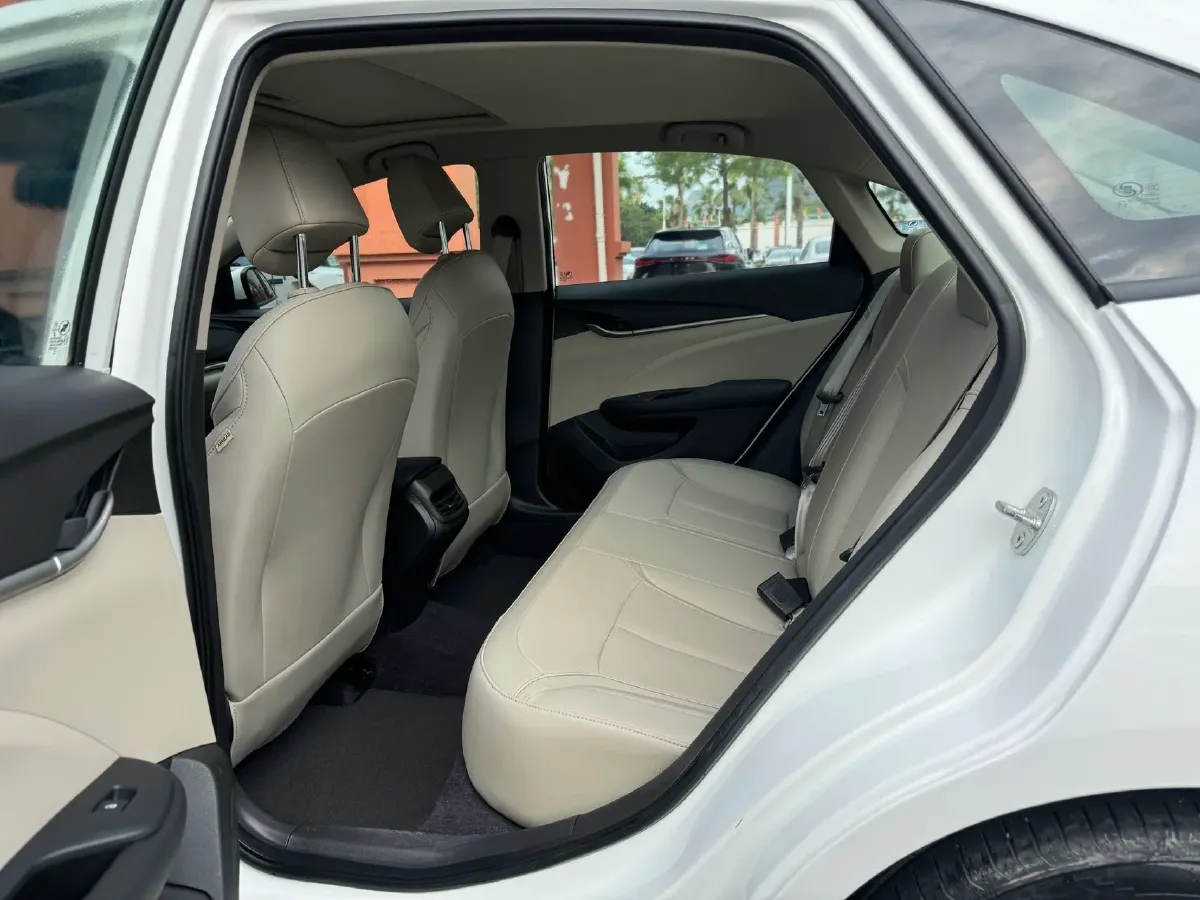 2020 Buick Encore 1.0T 125HP L3 6AT,autocango,china used car exporter,china ev exporter,chinese used car exporter,chinese used ev exporter