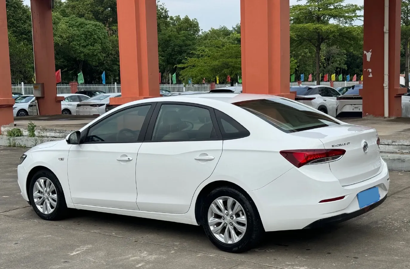 2020 Buick Encore 1.0T 125HP L3 6AT,autocango,china used car exporter,china ev exporter,chinese used car exporter,chinese used ev exporter