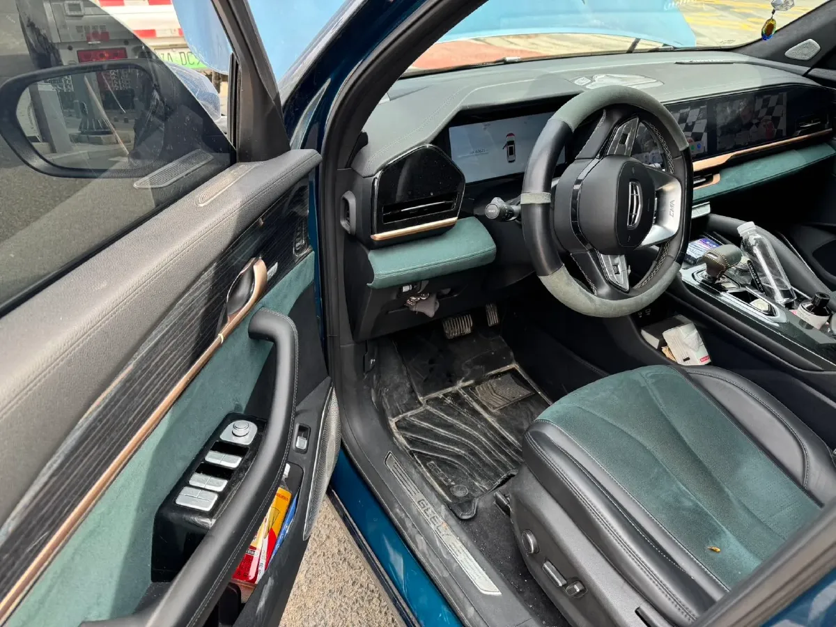 2021 Geely Monjaro 2.0T 218HP L4 7DCT,autocango,china used car exporter,china ev exporter,chinese used car exporter,chinese used ev exporter