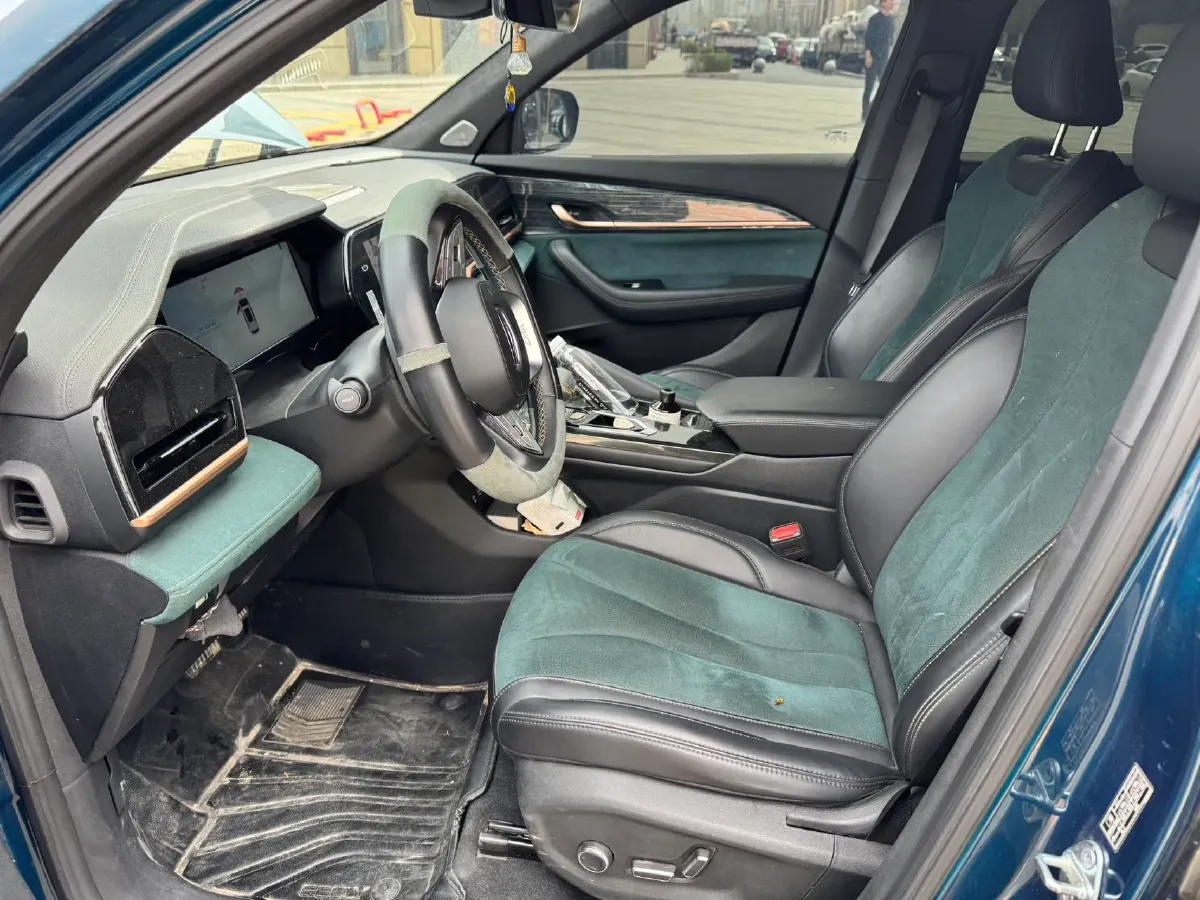 2021 Geely Monjaro 2.0T 218HP L4 7DCT,autocango,china used car exporter,china ev exporter,chinese used car exporter,chinese used ev exporter