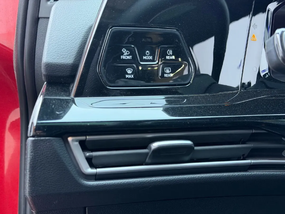 2021 Volkswagen Golf 1.4T 150HP L4 7DCT,autocango,china used car exporter,china ev exporter,chinese used car exporter,chinese used ev exporter