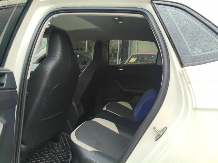 2021 Haval H6 1.5T 169HP L4 7DCT,autocango,china used car exporter,china ev exporter,chinese used car exporter,chinese used ev exporter