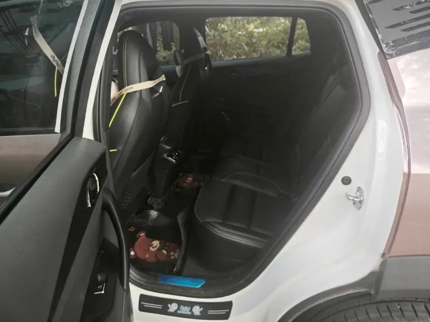 2023 LYNK&CO 06 1.5T 181HP L4 7DCT,autocango,china used car exporter,china ev exporter,chinese used car exporter,chinese used ev exporter