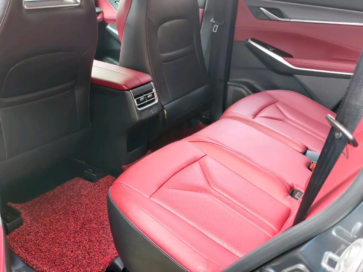 2022 ChangAn CS75 Plus 1.5T 188HP L4 8AT,autocango,china used car exporter,china ev exporter,chinese used car exporter,chinese used ev exporter