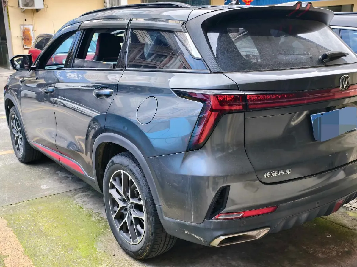 2022 ChangAn CS75 Plus 1.5T 188HP L4 8AT,autocango,china used car exporter,china ev exporter,chinese used car exporter,chinese used ev exporter