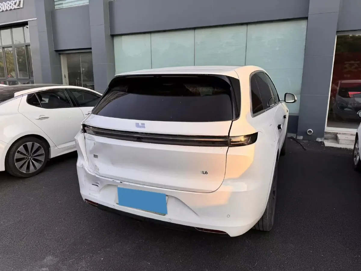 2024 Li L6 Range Extended 154HP L4 REEV 36.8KWH,autocango,china used car exporter,china ev exporter,chinese used car exporter,chinese used ev exporter