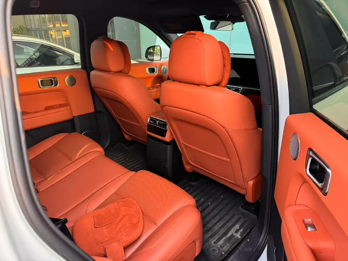 2024 Li L6 Range Extended 154HP L4 REEV 36.8KWH,autocango,china used car exporter,china ev exporter,chinese used car exporter,chinese used ev exporter