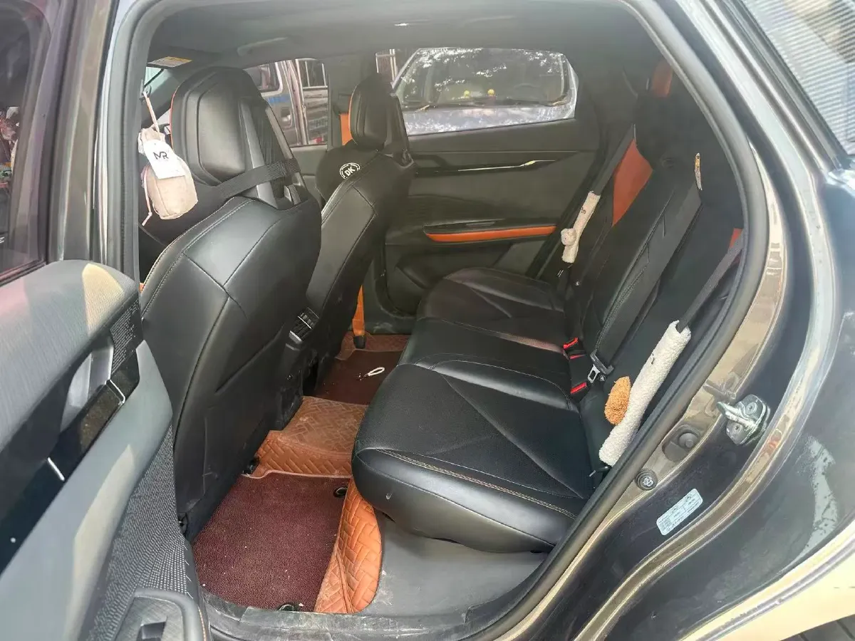 2022 ChangAn UNI-V 1.5T 188HP L4 7DCT,autocango,china used car exporter,china ev exporter,chinese used car exporter,chinese used ev exporter