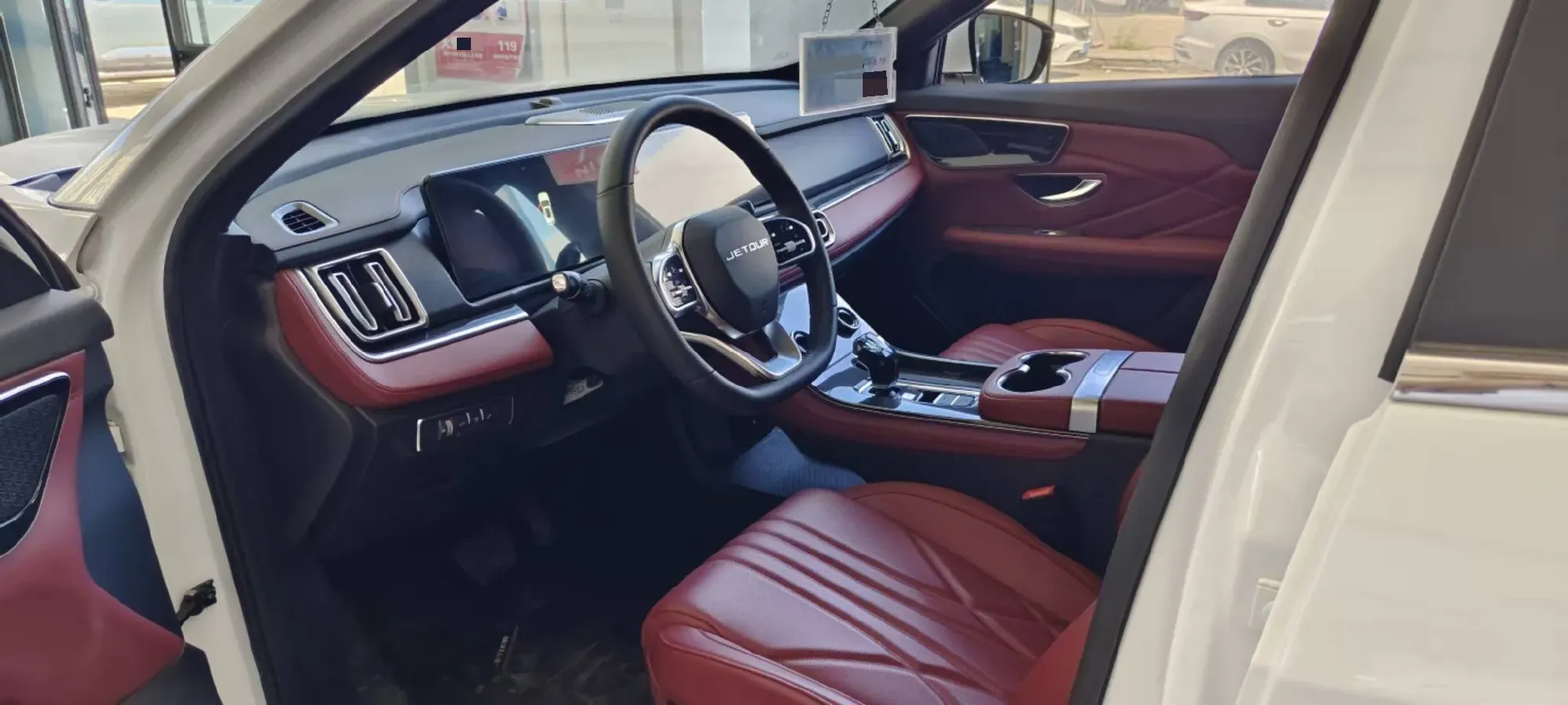 2025 Jetour X70 Plus 1.5T 184HP L4 7DCT,autocango,china used car exporter,china ev exporter,chinese used car exporter,chinese used ev exporter