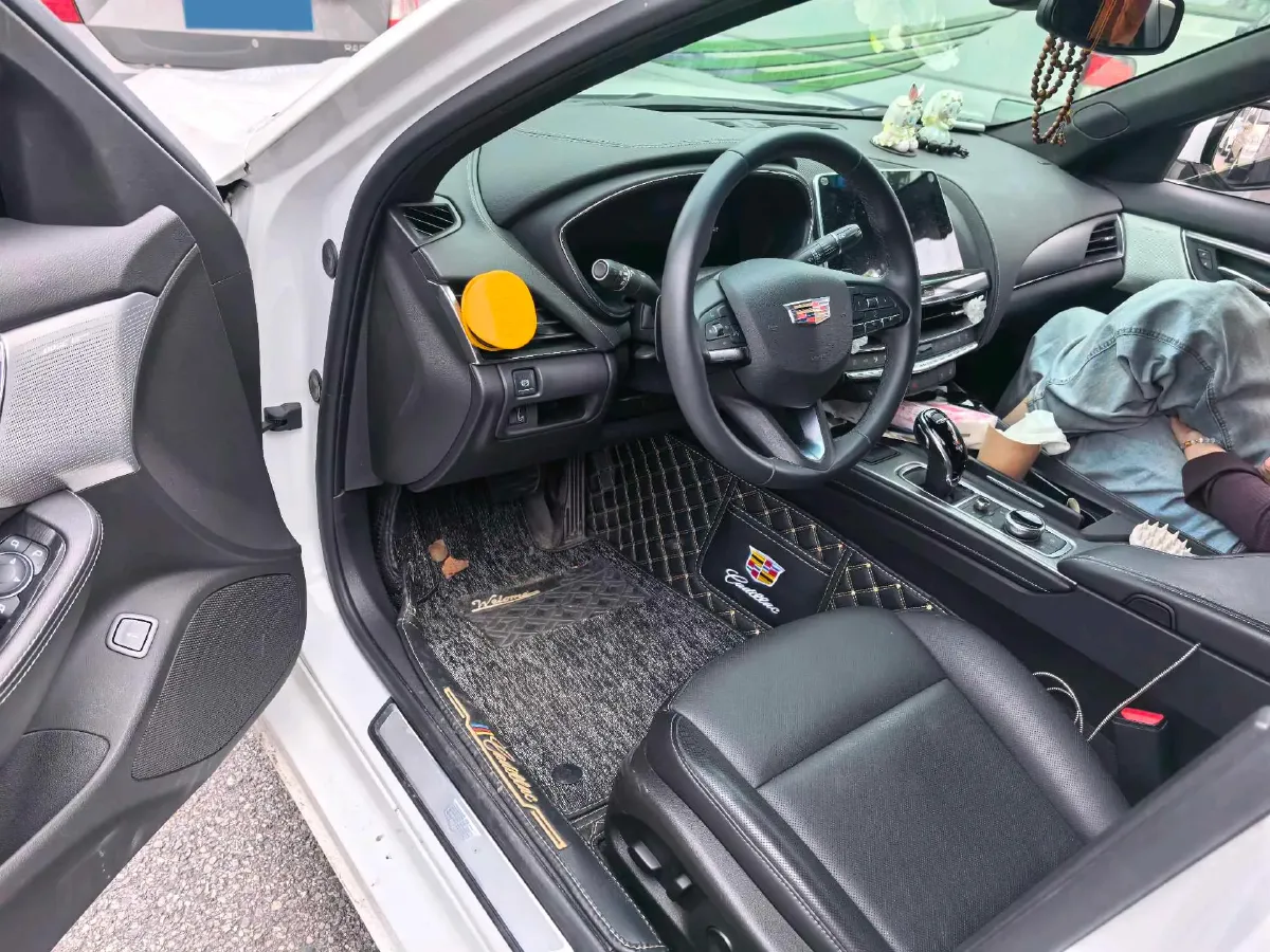 2022 Cadillac CT5 2.0T 237HP L4 10AT,autocango,china used car exporter,china ev exporter,chinese used car exporter,chinese used ev exporter