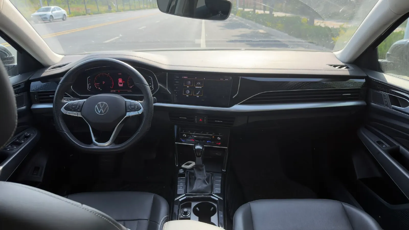 2022 Skoda Kodiak GT 2.0T 186HP L4 7DCT,autocango,china used car exporter,china ev exporter,chinese used car exporter,chinese used ev exporter