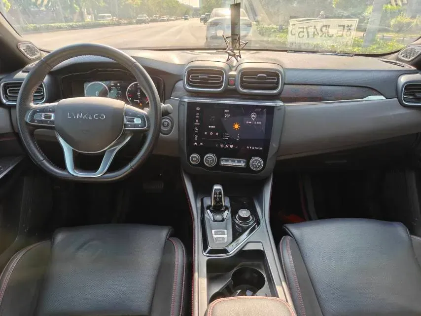 2020 LYNK&CO 03 2.0T 190HP L4 6AT,autocango,china used car exporter,china ev exporter,chinese used car exporter,chinese used ev exporter