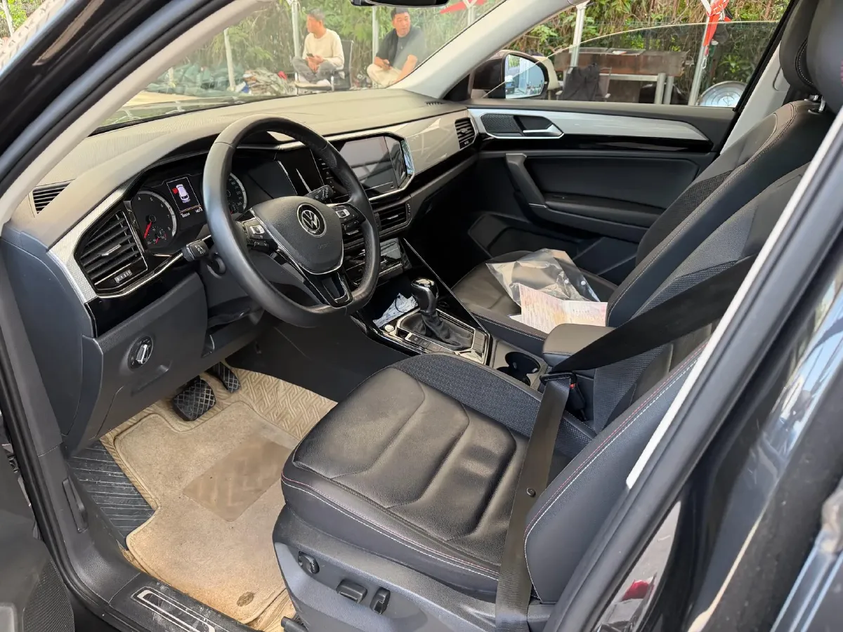 2020 Volkswagen Tayron 2.0T 186HP L4 7DCT,autocango,china used car exporter,china ev exporter,chinese used car exporter,chinese used ev exporter