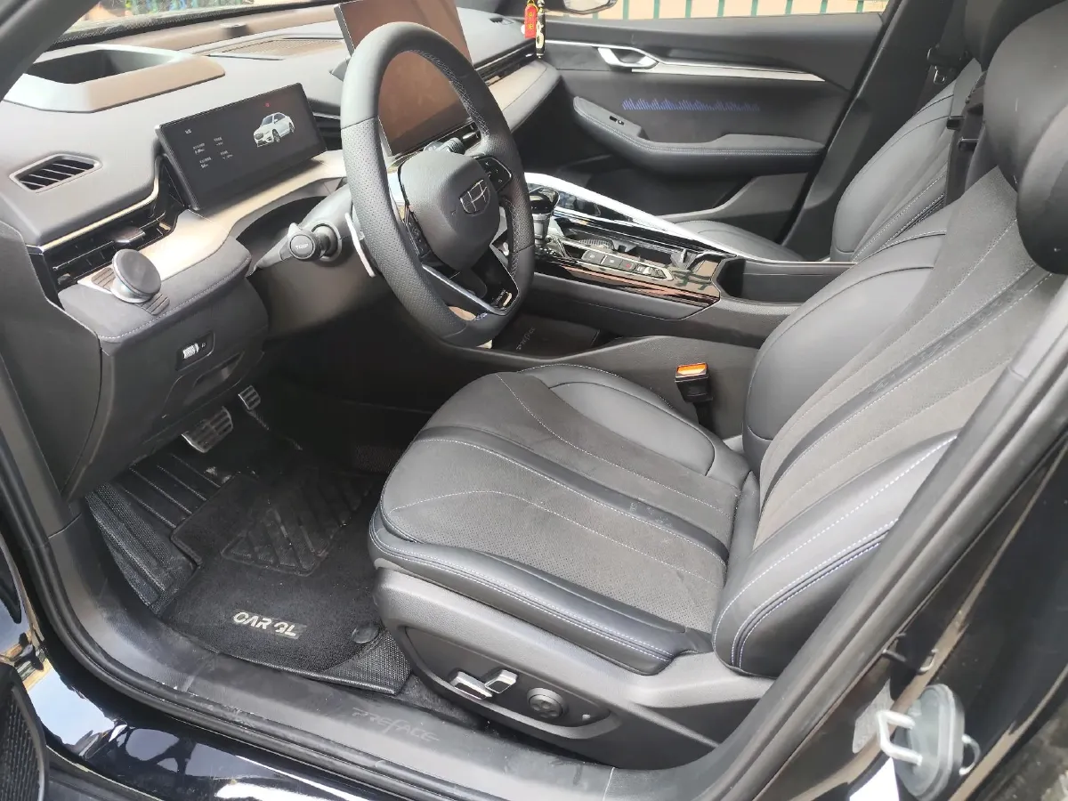 2025 Geely Preface 2.0T 238HP L4 8AT,autocango,china used car exporter,china ev exporter,chinese used car exporter,chinese used ev exporter