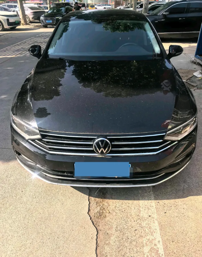 2020 Volkswagen Magotan 1.4T 150HP L4 7DCT,autocango,china used car exporter,china ev exporter,chinese used car exporter,chinese used ev exporter