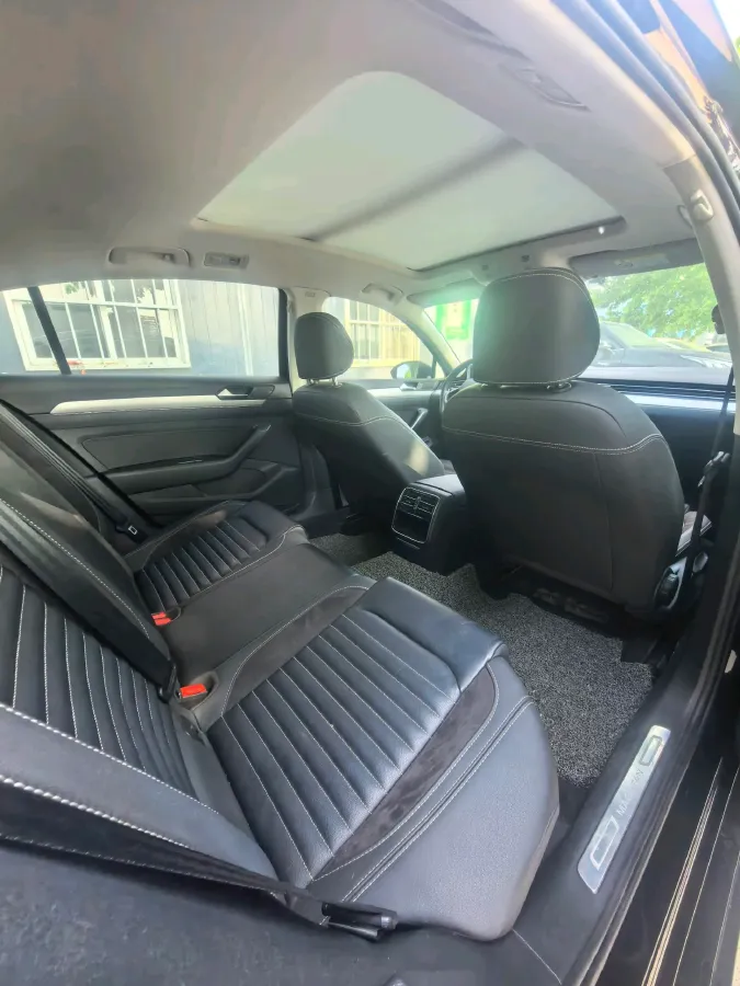 2020 Volkswagen Magotan 1.4T 150HP L4 7DCT,autocango,china used car exporter,china ev exporter,chinese used car exporter,chinese used ev exporter