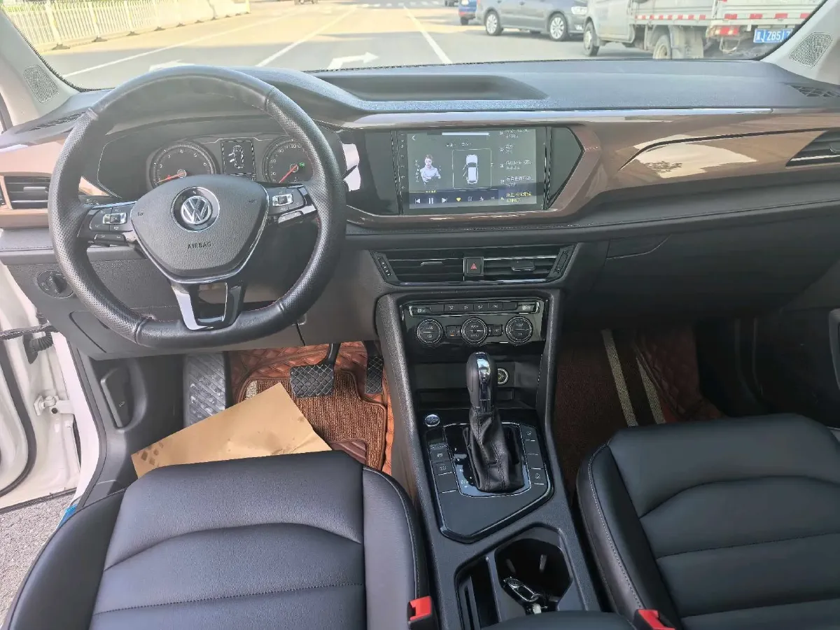 2020 Volkswagen Tharu 1.4T 150HP L4 7DCT,autocango,china used car exporter,china ev exporter,chinese used car exporter,chinese used ev exporter