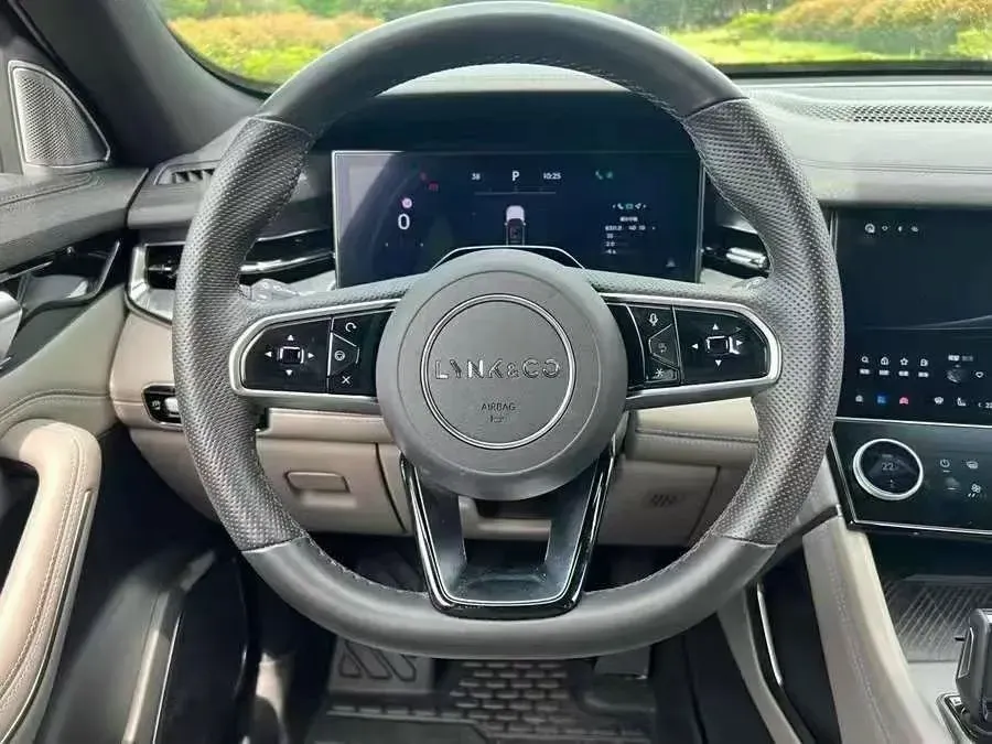 2023 LYNK&CO 09 EM-P 2.0T 254HP L4 3DHT PHEV 40.1KWH,autocango,china used car exporter,china ev exporter,chinese used car exporter,chinese used ev exporter