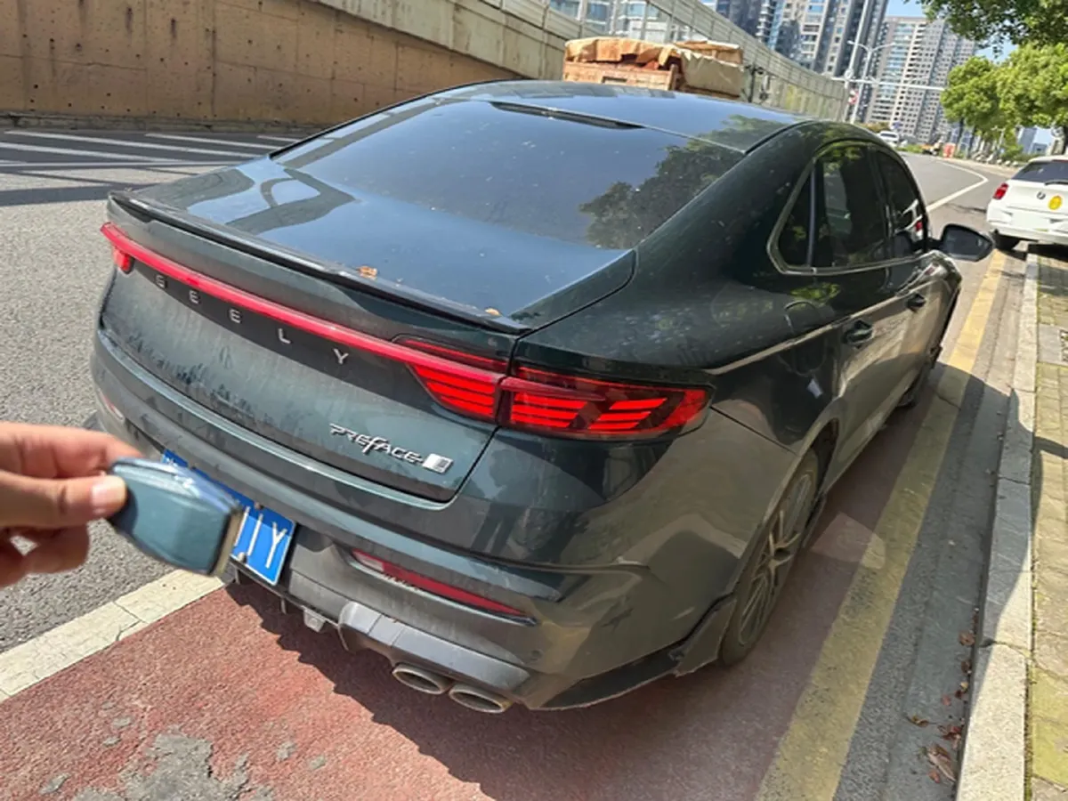 2021 Geely Preface 2.0T 190HP L4 7DCT,autocango,china used car exporter,china ev exporter,chinese used car exporter,chinese used ev exporter