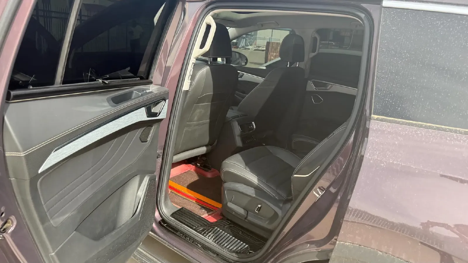 2021 Volkswagen Talagon 2.0T 220HP L4 7DCT,autocango,china used car exporter,china ev exporter,chinese used car exporter,chinese used ev exporter