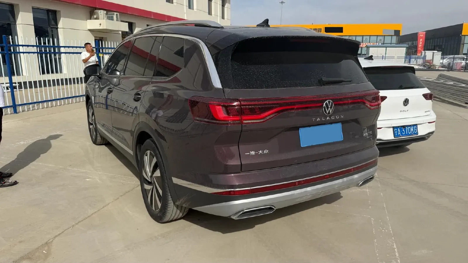 2021 Volkswagen Talagon 2.0T 220HP L4 7DCT,autocango,china used car exporter,china ev exporter,chinese used car exporter,chinese used ev exporter