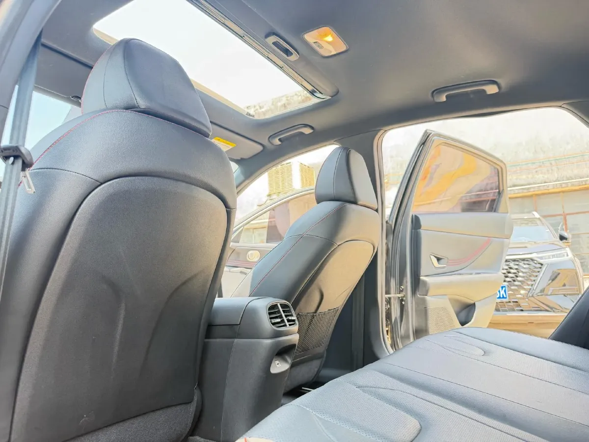 2023 Hyundai Elantra 1.5L 115HP L4 CVT,autocango,china used car exporter,china ev exporter,chinese used car exporter,chinese used ev exporter