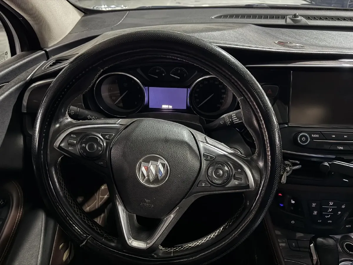 2017 Buick EnvisionPlus 1.5T 169HP L4 7DCT,autocango,china used car exporter,china ev exporter,chinese used car exporter,chinese used ev exporter